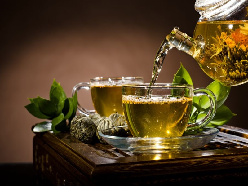دمنوش گیاهی خوش عطر برای رقیق کردن خون